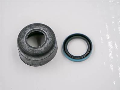 Brake master cylinder seal kit John Deere AT150112