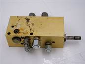 Used proportional block John Deere AT168979-US