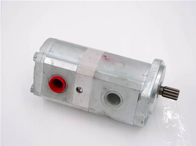 Differential hydraulic pump John Deere AT327458