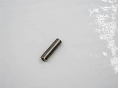 Used axle needle John Deere R109123-US