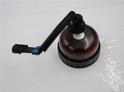 Used fuel sensor John Deere RE519636-US