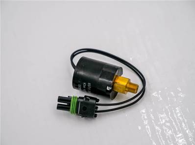 Air filter clogging sensor John Deere RE68255