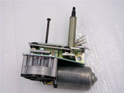 Wiper motor John Deere F065149