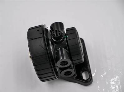 Final fuel filter head John Deere RE500161