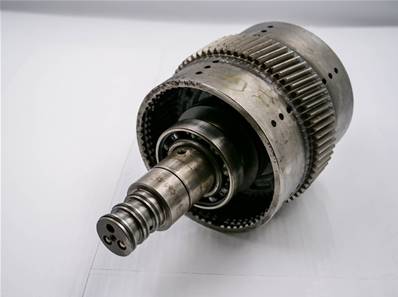 Used gearbox 5th stage splined shaft John Deere YZ105463-US