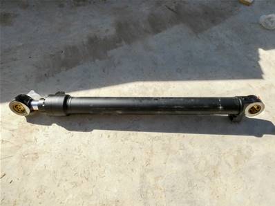 Leveller hydraulic cylinder 110757B