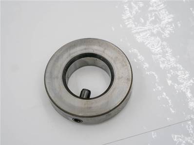 Used bogie spacer John Deere F064123-US