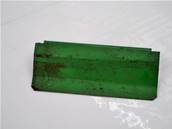 Door closing plate John Deere T149191-US