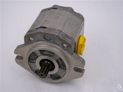 Differential pump John Deere AT193260