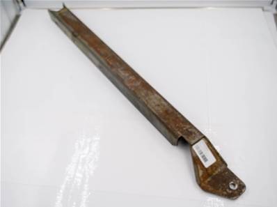 Used cylinder protection John Deere AT345348-US