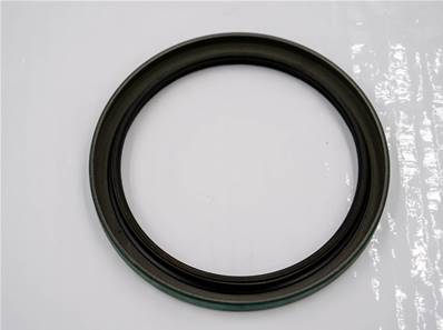 Axle 1400 seal John Deere AR75527