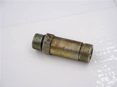 Used SAE - ORFS extension John Deere AT359328-US