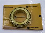 Gearbox secondary shaft bearing John Deere AL160457