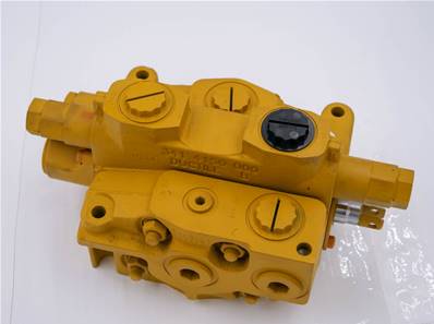 Blade valve John Deere AT312382