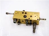 Used bare proportional block John Deere AT174519-US