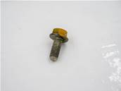 Used bolt John Deere RE67238-US