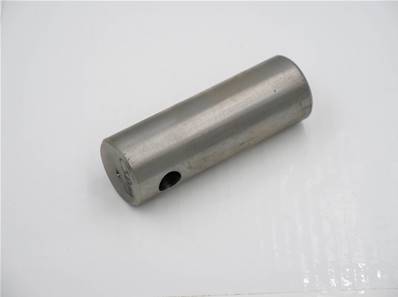 Steering cylinder shaft John Deere CJD19