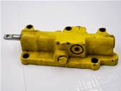 Used winch distributor complete with spool John Deere T84800-US