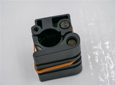 Flange John Deere AM141060
