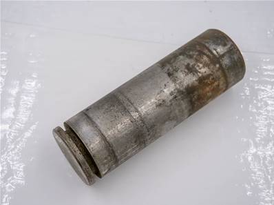 Used blade cylinder axle John Deere T202648-US