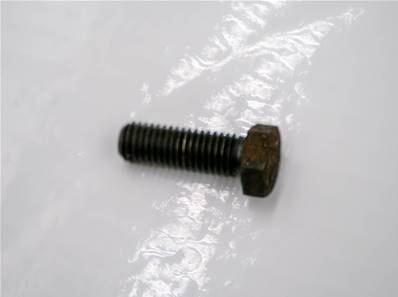 Used screw John Deere 19M8634-US