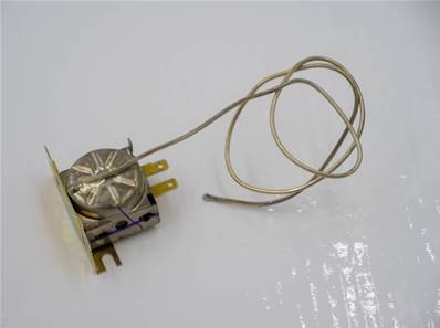 Thermal switch John Deere RE198074