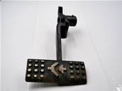 Used clutch pedal John Deere T186620-US