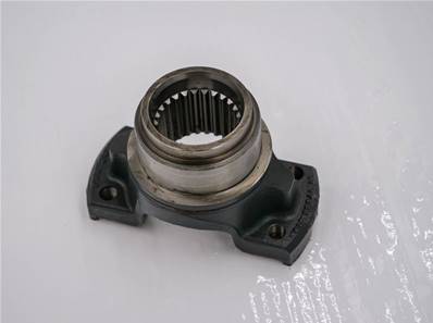 Yoke John Deere F035886