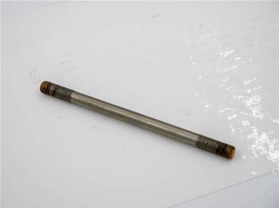 Used single winch valve threaded rod John Deere AT169209-US