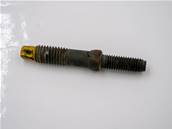 Used stud John Deere R134518-US