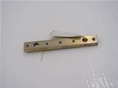 Hinge pin lock John Deere F049785