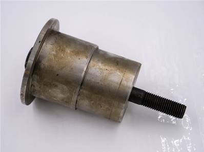 Blade shaft John Deere F600363
