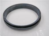 Axle shaft seal John Deere R86202