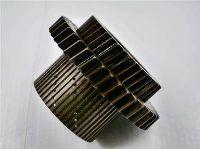 Used gearbox 4th stage splined gear John Deere YZ105923-US