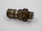 Used engine adapter fitting John Deere R515044-US