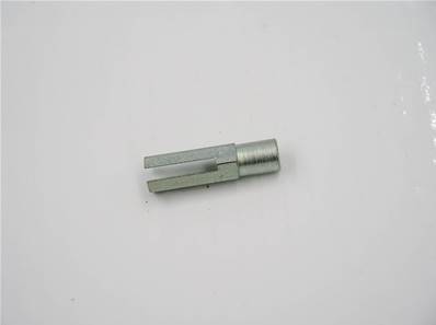 Door clevis John Deere T150163