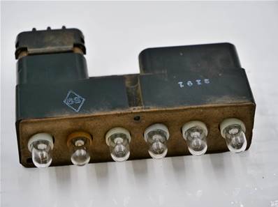 Used dashboard module John Deere AT101131-US