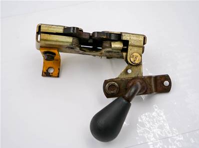 Used door latch John Deere AT106447-US
