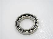 Roller bearing John Deere YZ106078